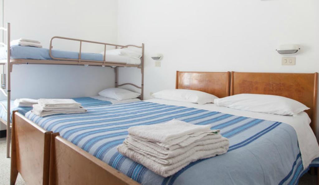 Hotel Ronconi Rimini Rum bild