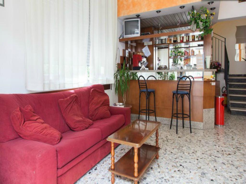 Hotel Ronconi Rimini Exteriör bild