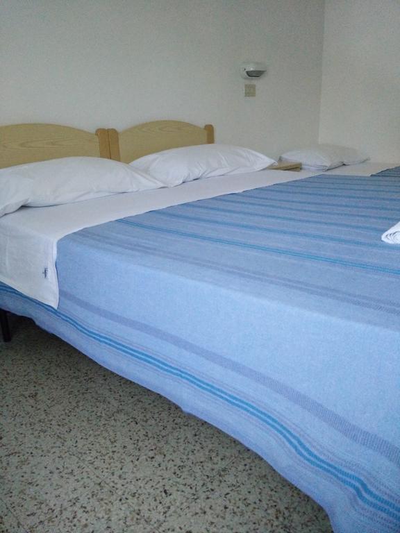 Hotel Ronconi Rimini Exteriör bild